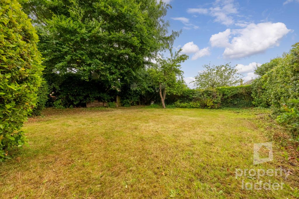 Property photo 2 of 11 Pl-17