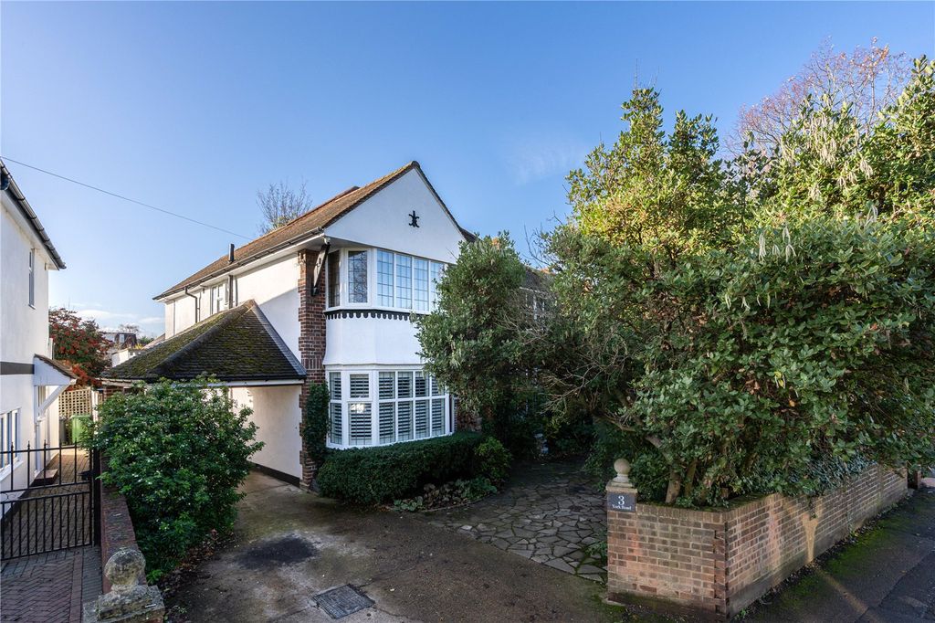 Property photo 2 of 28 Front