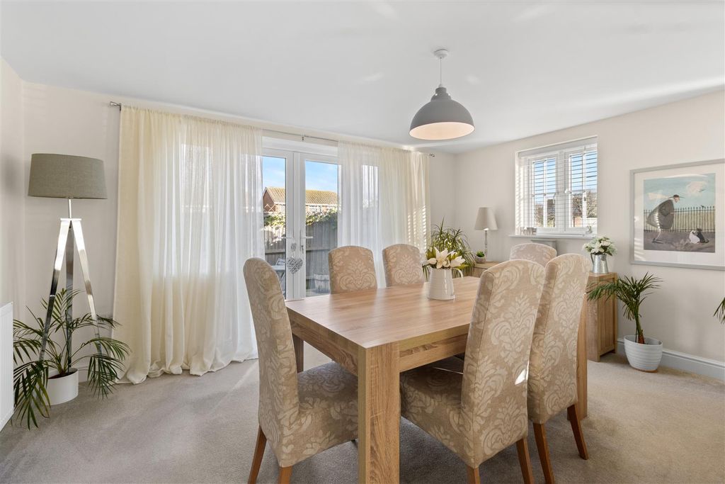Additional image 9 of 4 bed detached house for saleOak Fields, Hailsham BN27