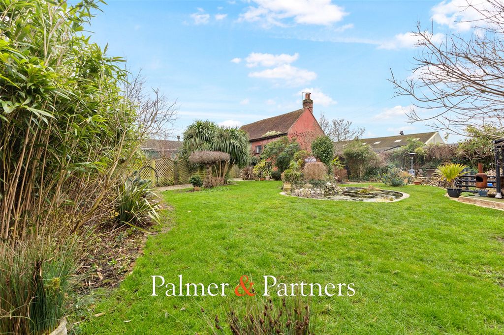 Property photo 1 of 20 Picture No. 04