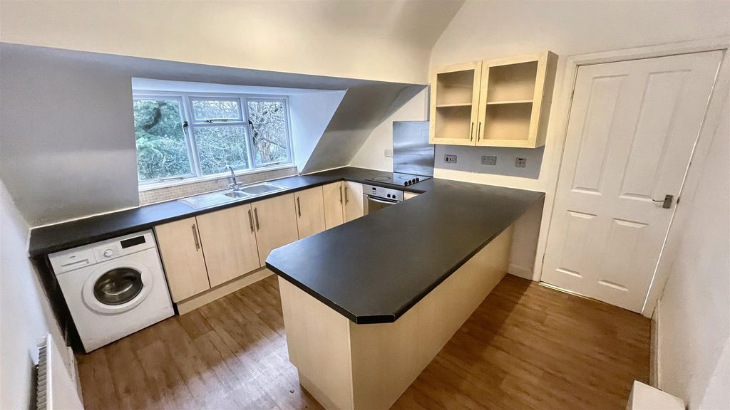 Property photo 2 of 15 Kitchen