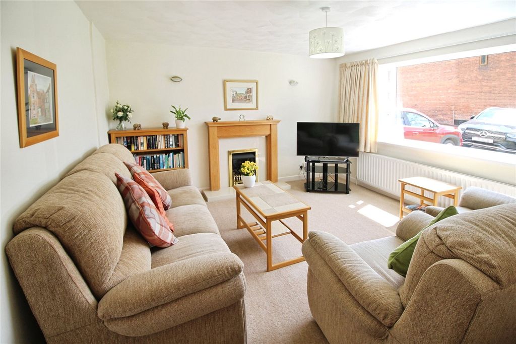 Property photo 2 of 14 Picture No. 08
