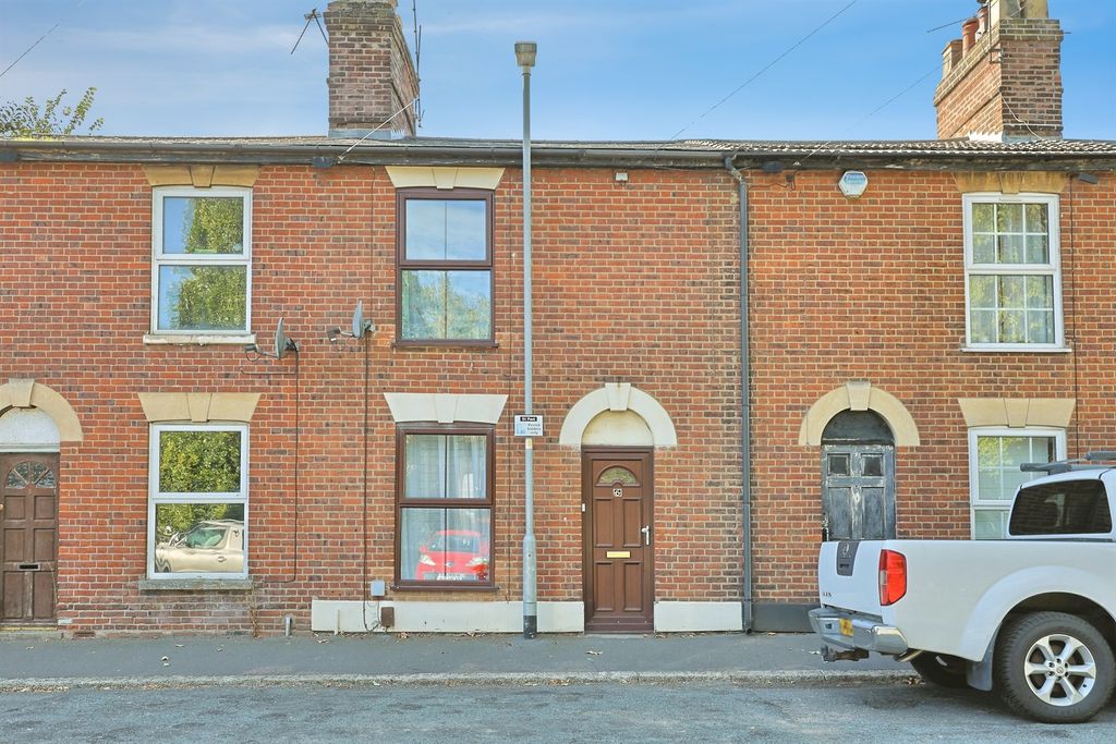 Property photo 1 of 11