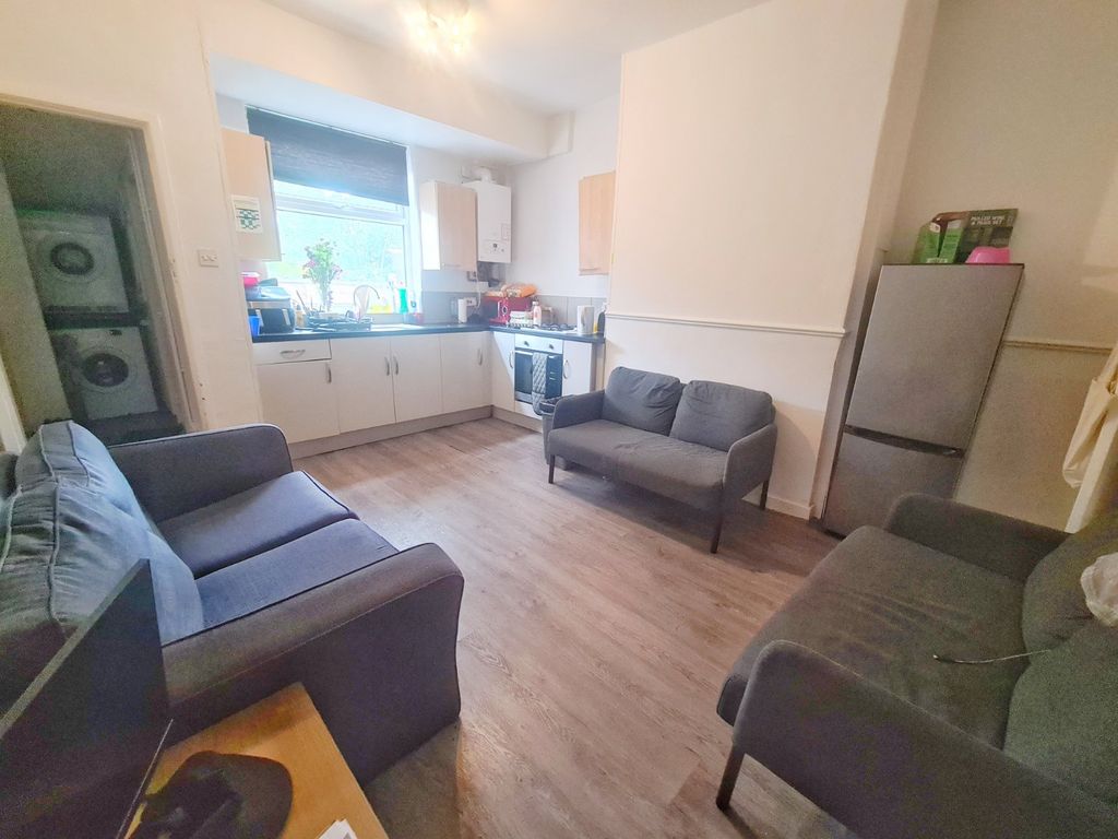 Property photo 2 of 10 Picture No. 02