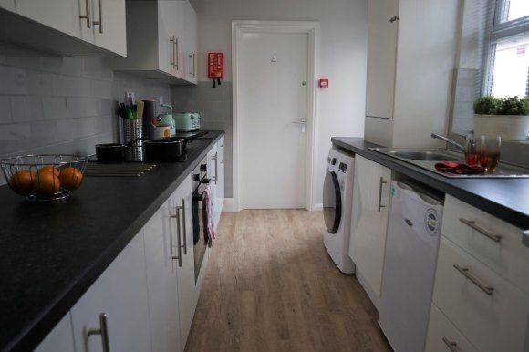 Property photo 2 of 5 9067381.Jpg