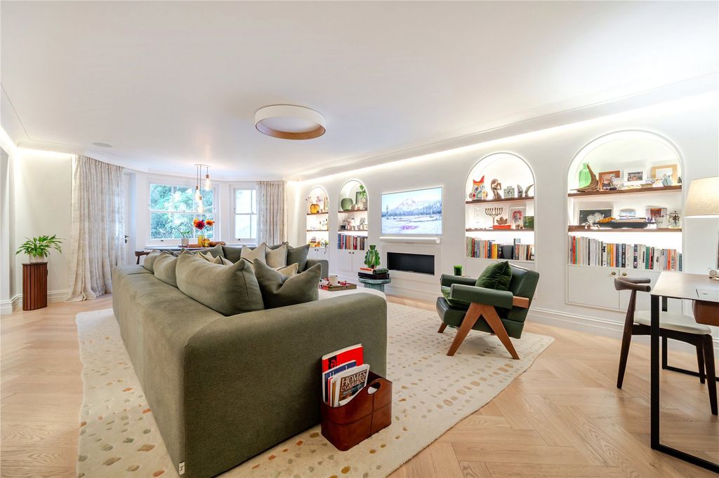 Property photo 2 of 19 Reception Room