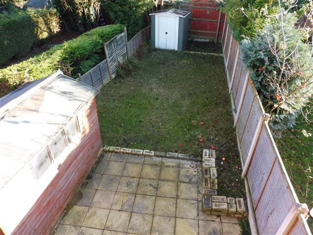Property photo 2 of 8 Garden