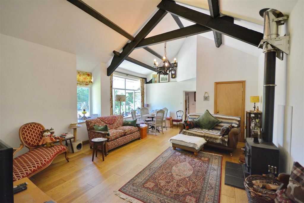 Property photo 2 of 29 Mwg_7924.Jpg