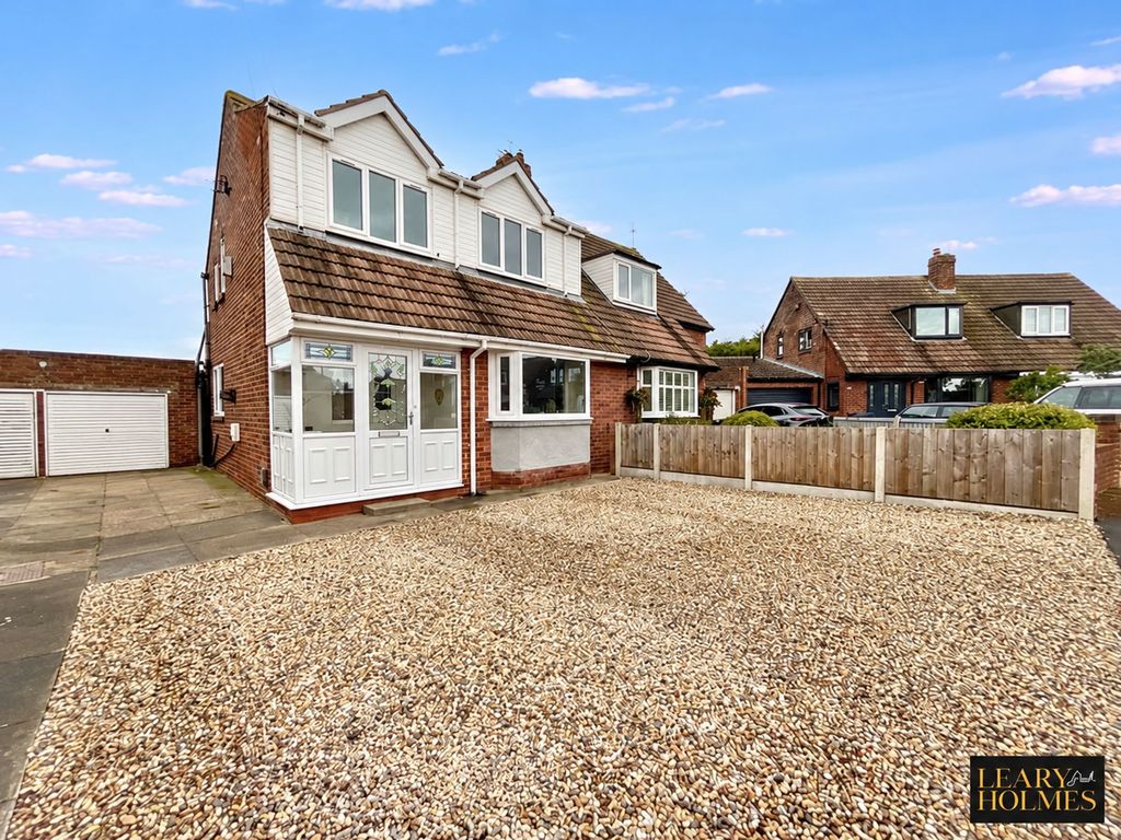 Property photo 1 of 31