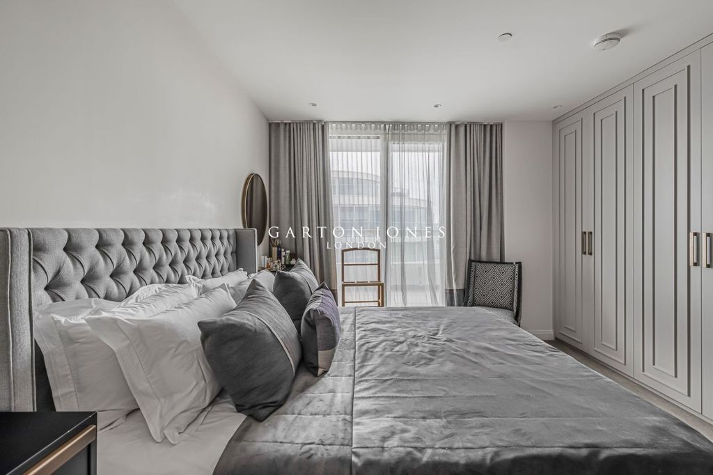 Additional image 18 of 3 bed flat for saleValetta House, 366 Queenstown Road, London SW11