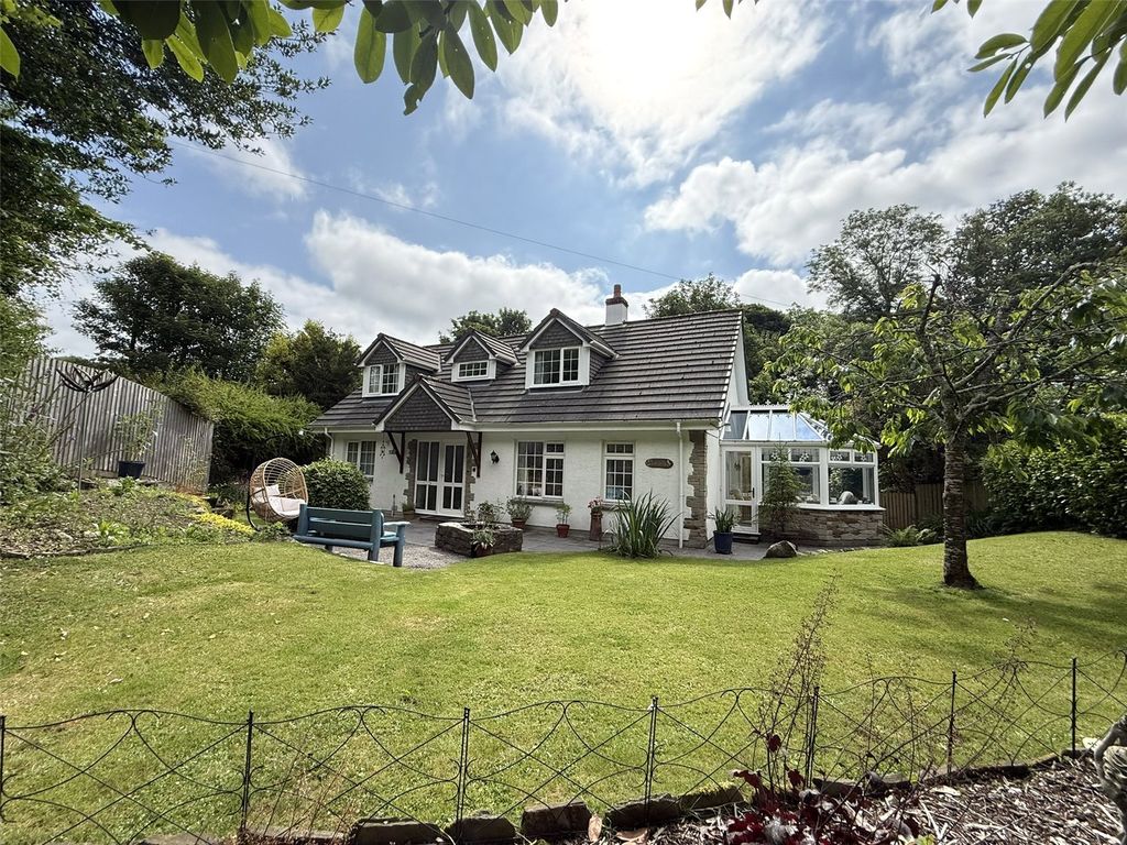 Property photo 1 of 32 Picture No. 03