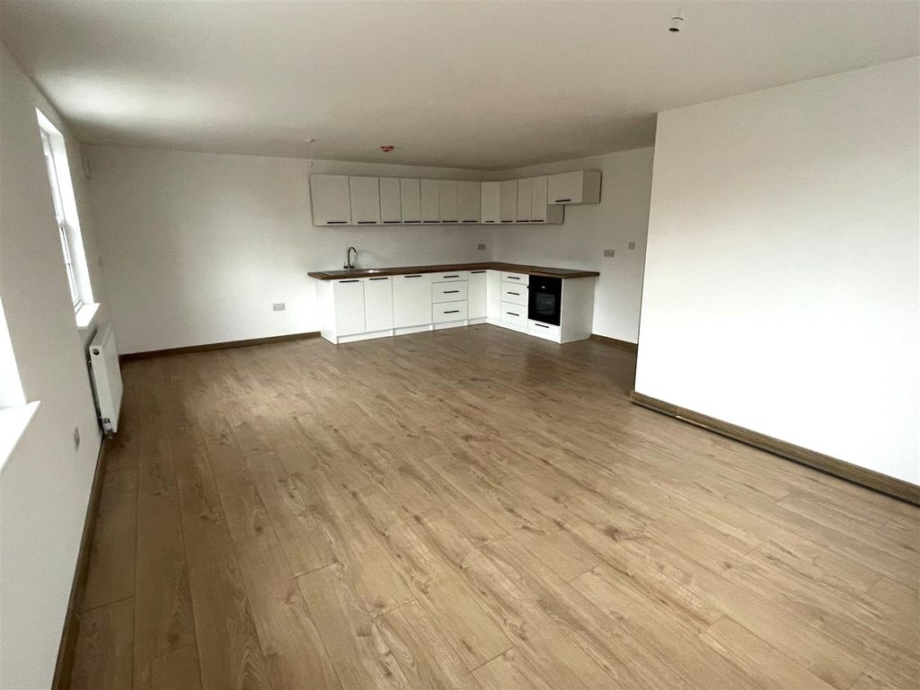 Property photo 2 of 6 Img_8226.Jpg