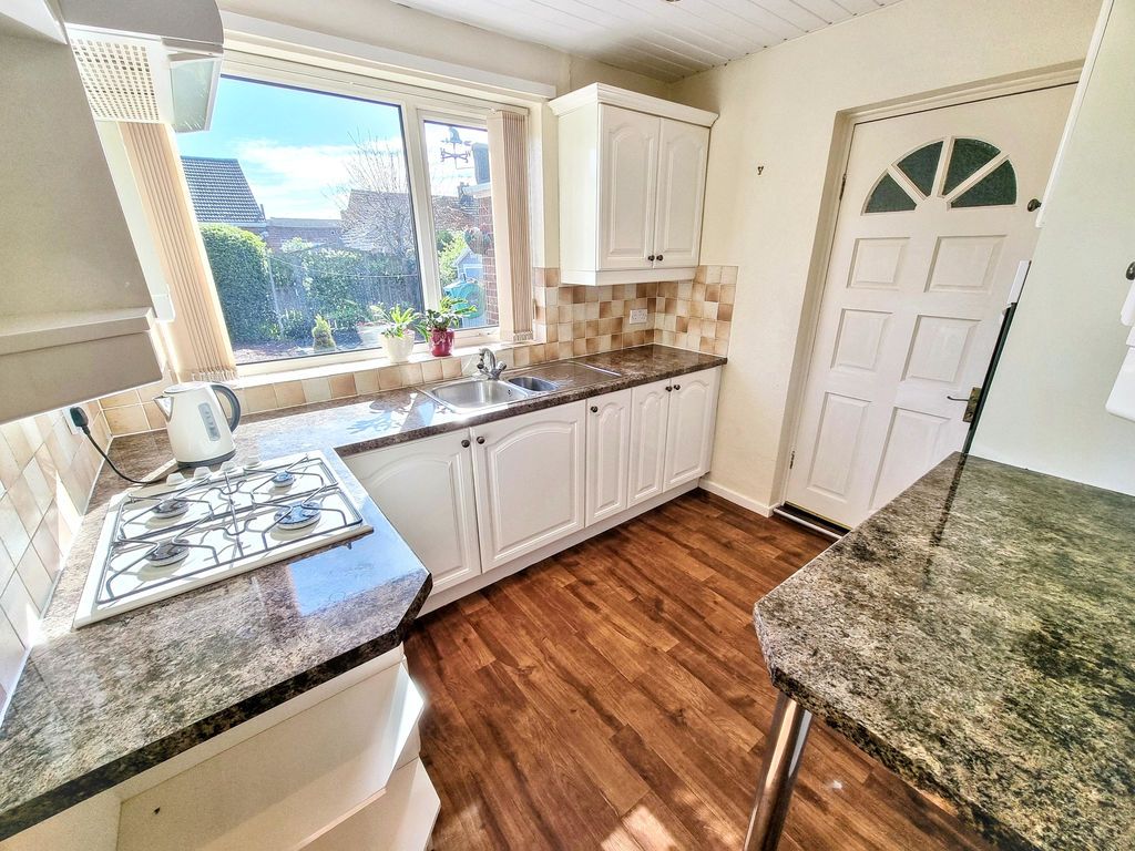 Property photo 2 of 8 Photo 4