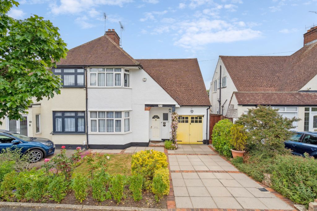 Property photo 1 of 13