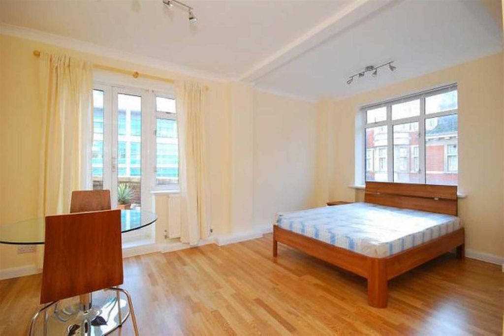 Property photo 1 of 5