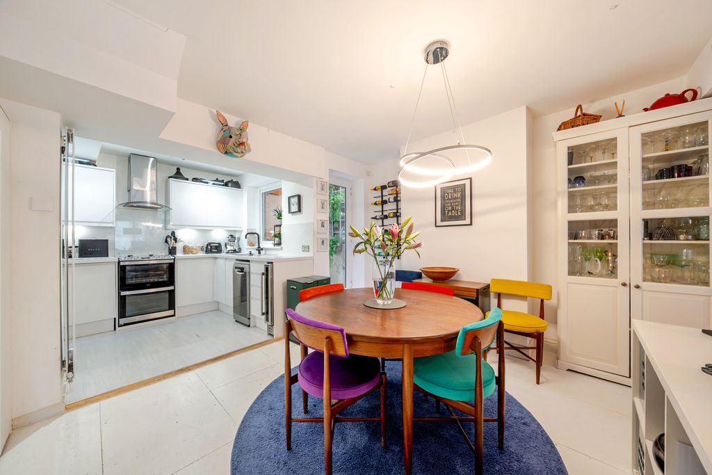 Property photo 3 of 25 Reception Room