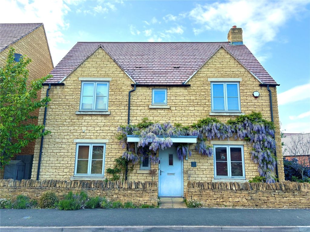 Property photo 1 of 19 Picture No. 23
