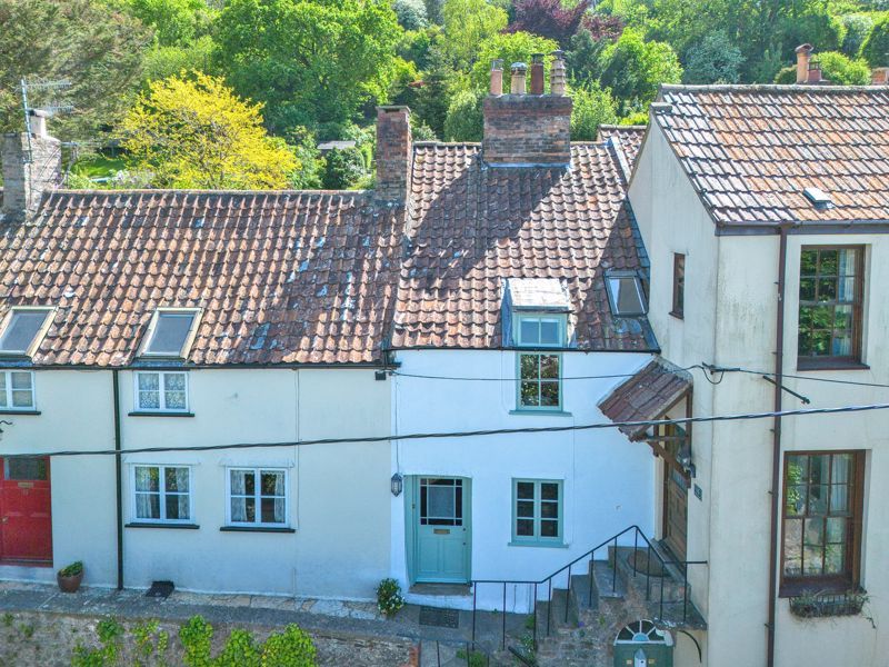 Property photo 1 of 39 Photo 6