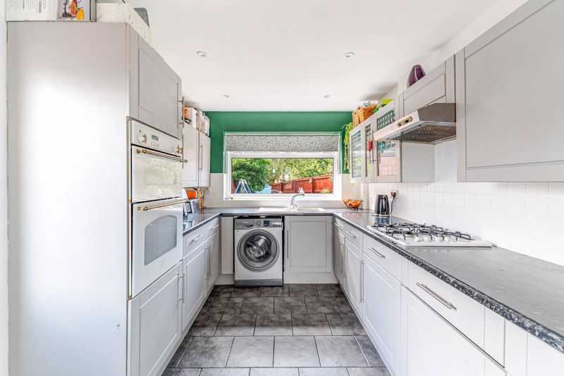 Property photo 3 of 20 Photo 8