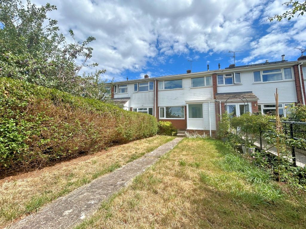Property photo 2 of 12