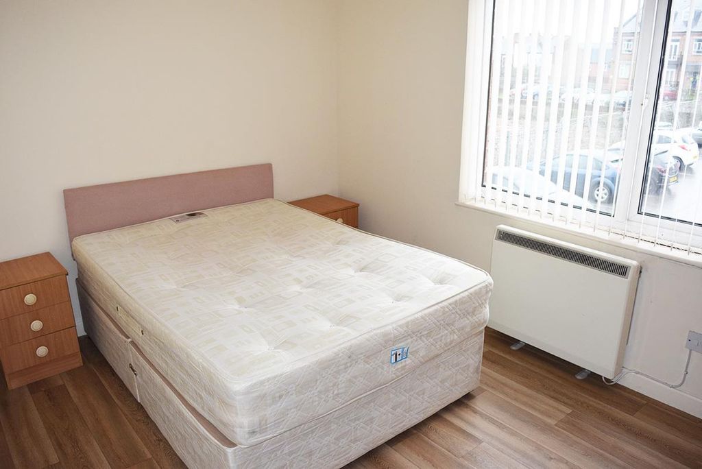 Property photo 3 of 8 2020533