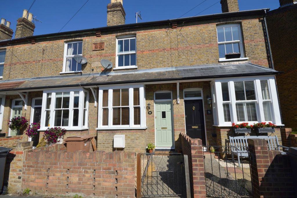 Property photo 1 of 18 Lower Anchor Street, Chelmsford, Essex, CM2 0At