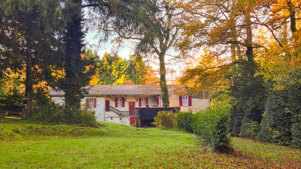 Property photo 1 of 23