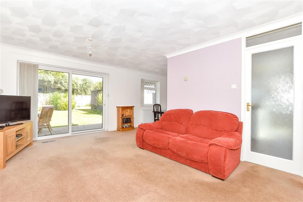 Property photo 1 of 11 Lounge/Diner