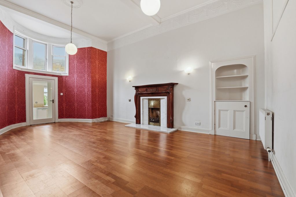 Property photo 3 of 52