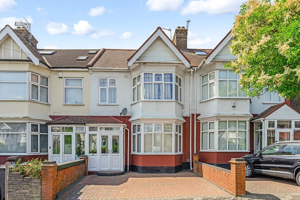 Property photo 1 of 22