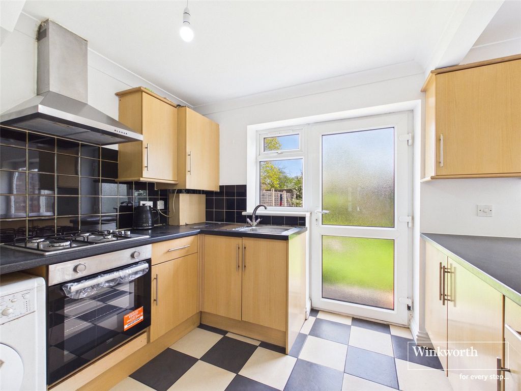 Property photo 3 of 17 Picture No. 16