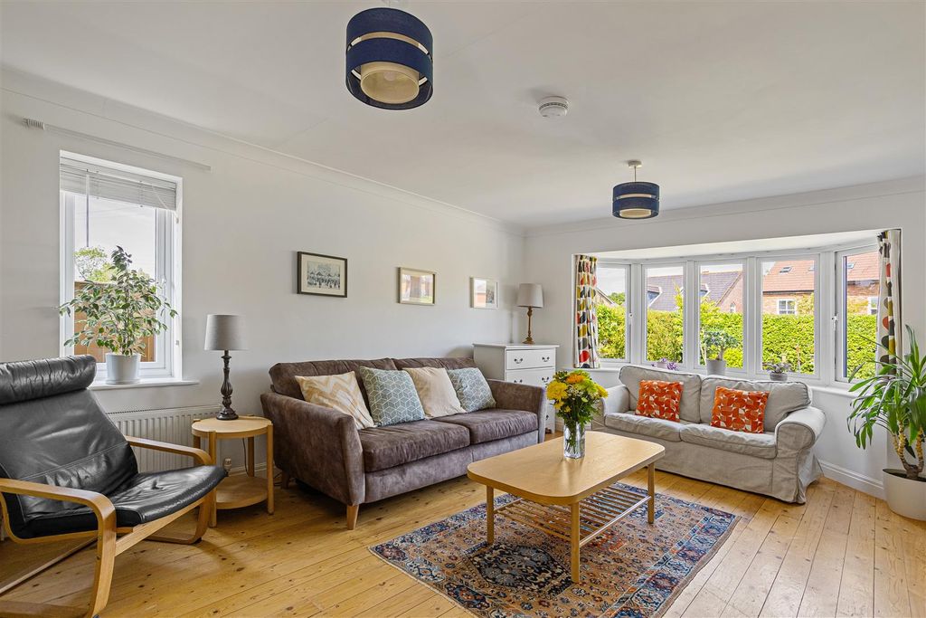 Property photo 2 of 45 The_Roserey_76.Jpg