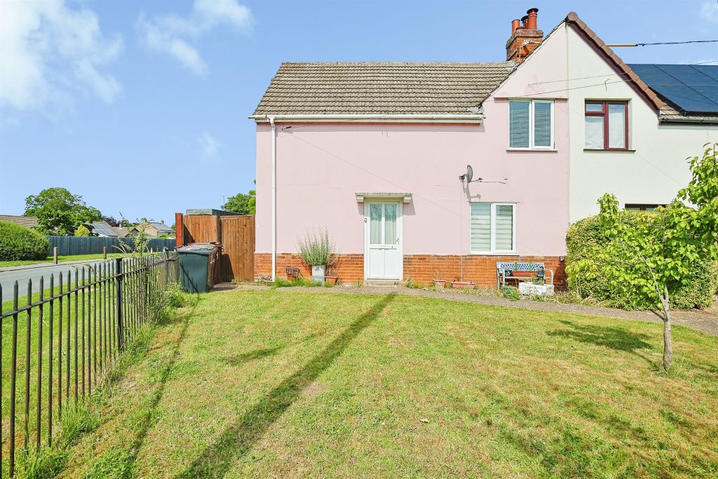 Property photo 1 of 16