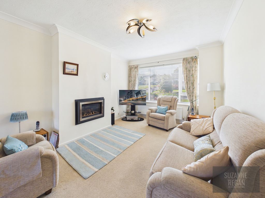 Property photo 2 of 15 Cam05192G0-Pr0379-Still004