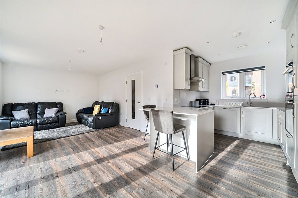 Property photo 3 of 24 Picture No. 27