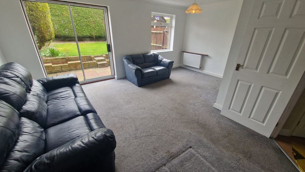 Property photo 3 of 15 Picture No. 31