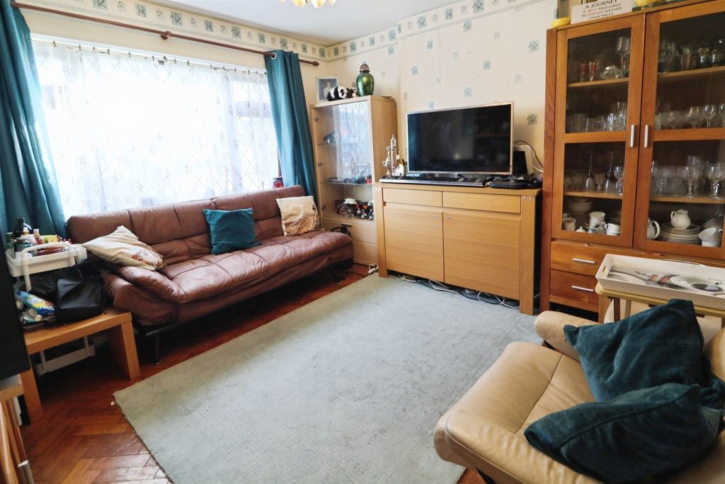 Property photo 3 of 21