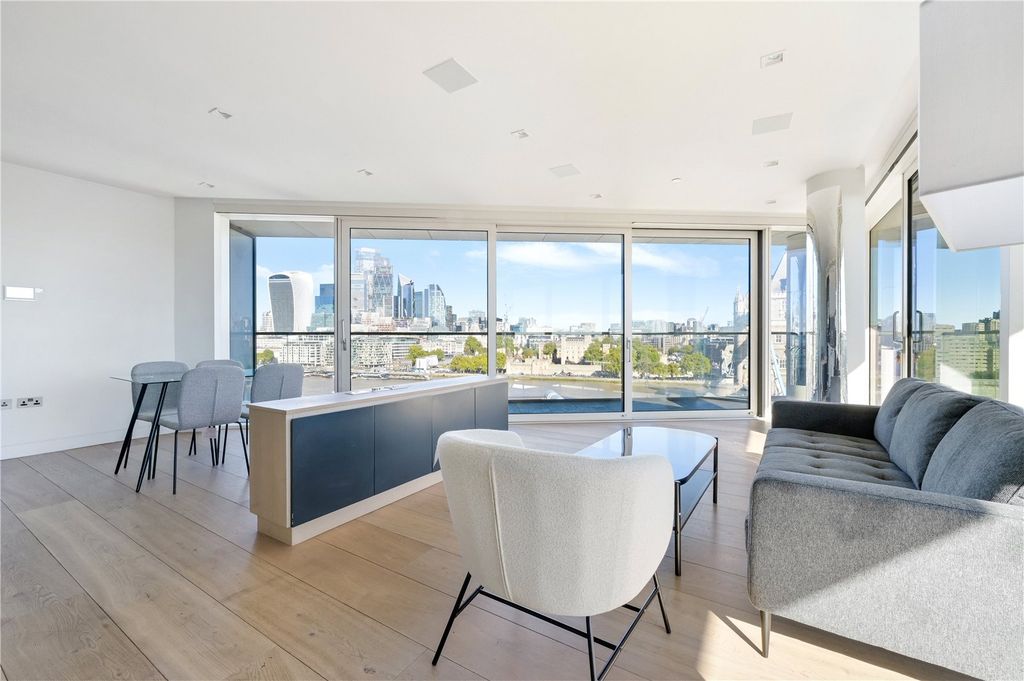 Property photo 2 of 11 Picture No. 03