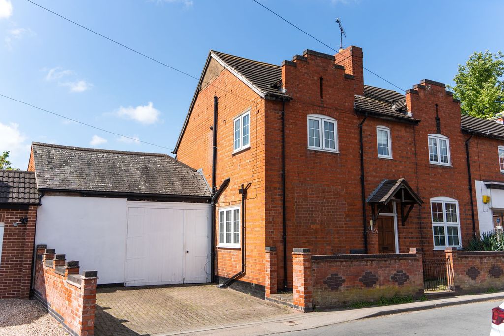 Property photo 2 of 38