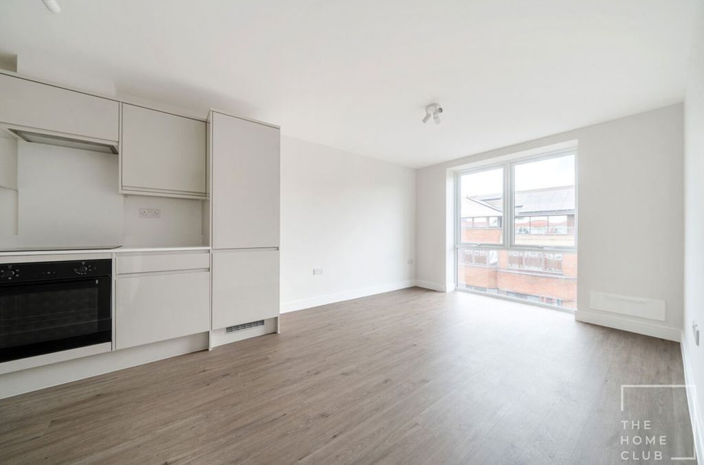 Property photo 3 of 15 2d013Fb0-96d4-4731-92Bf-6Ea89d652F29