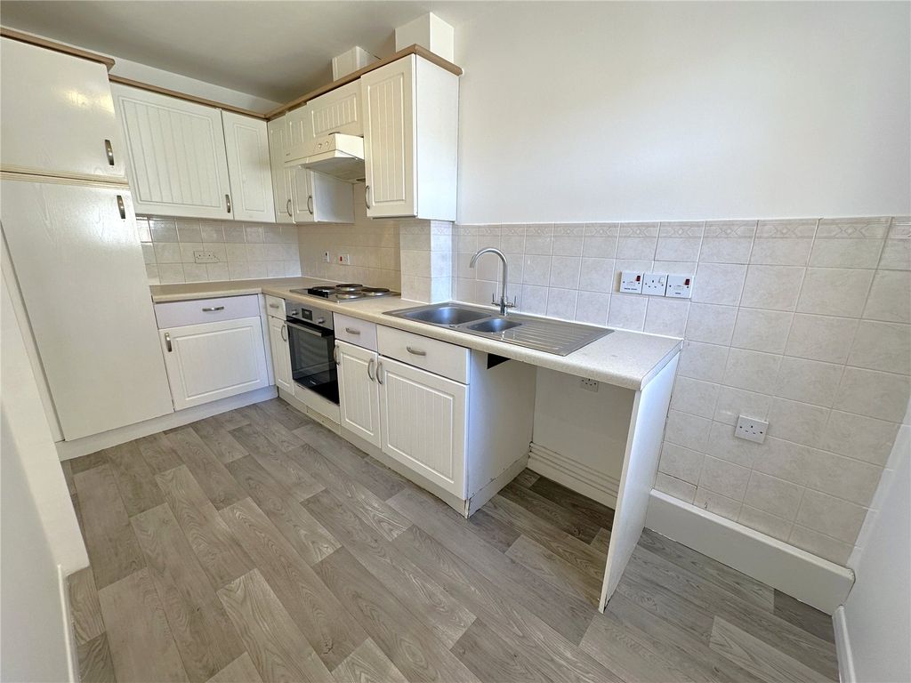 Property photo 2 of 8 Picture No. 07