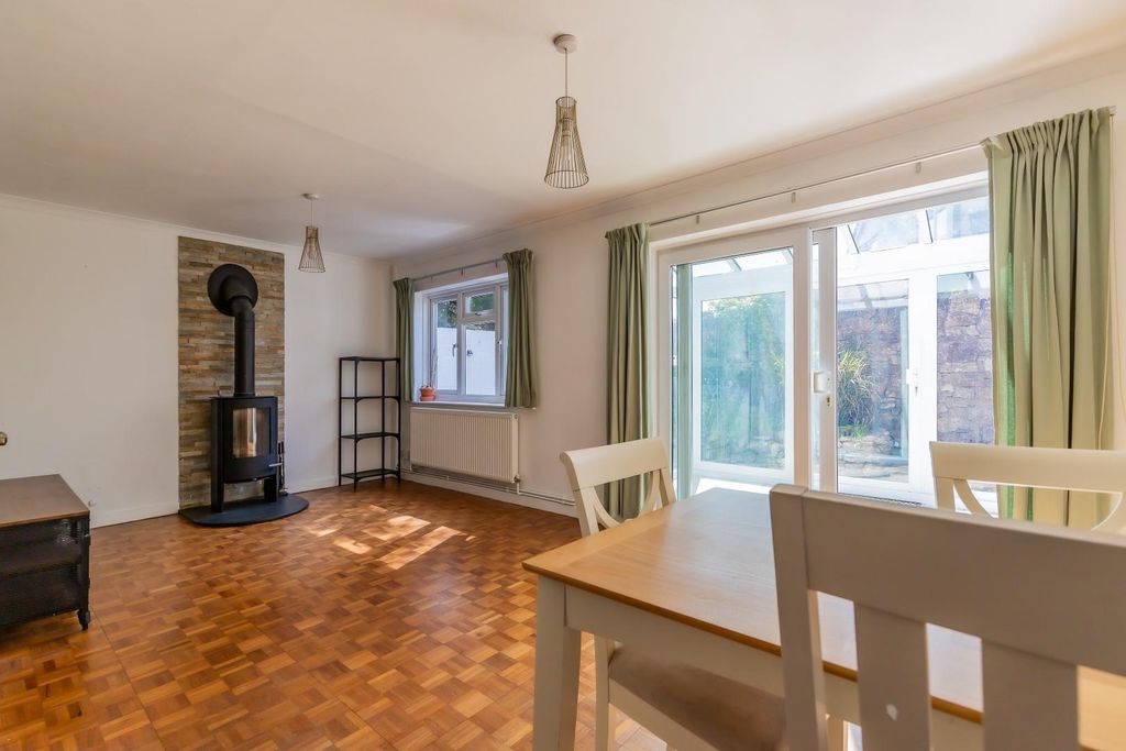 Property photo 2 of 24 Mews House (10 Of 26).Jpg