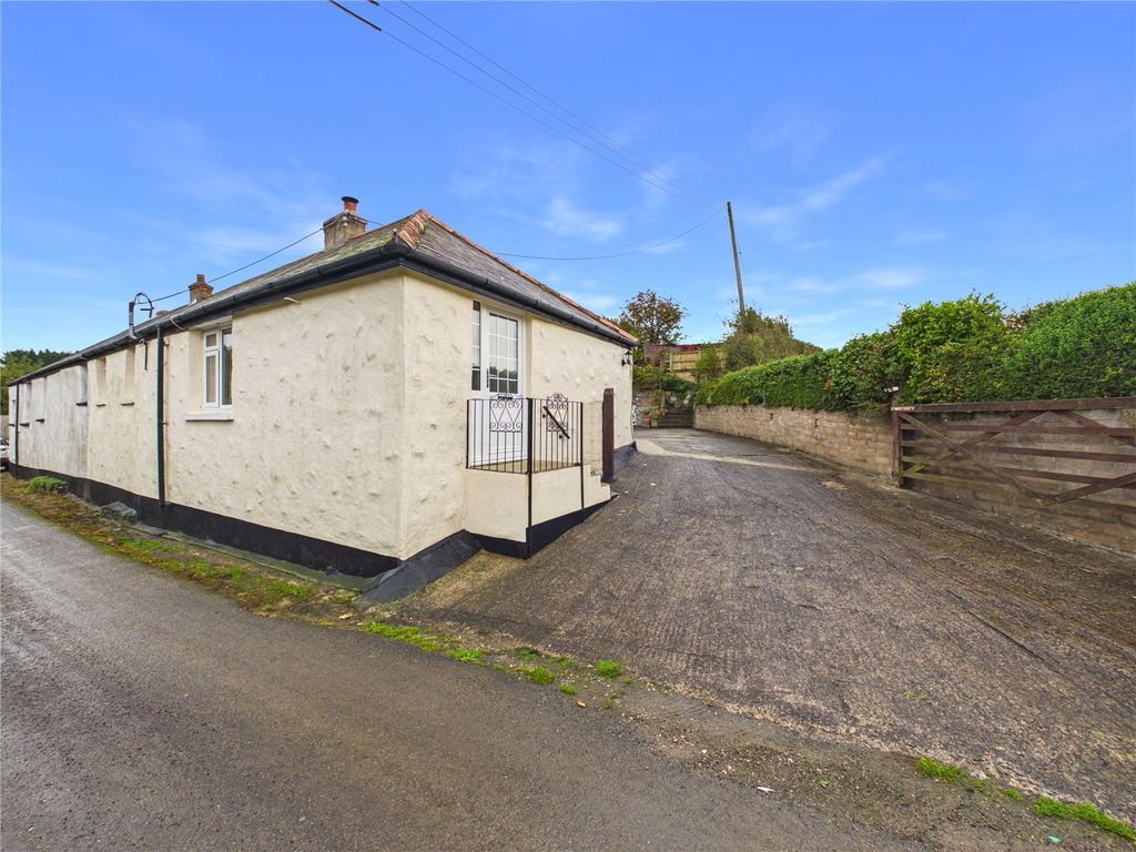 Property photo 1 of 19 Picture No. 11