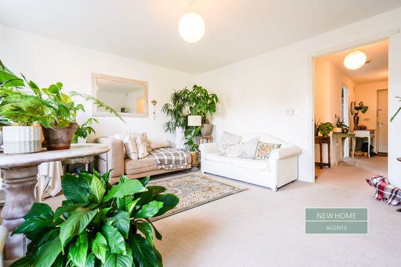 Property photo 2 of 17 Photo 23