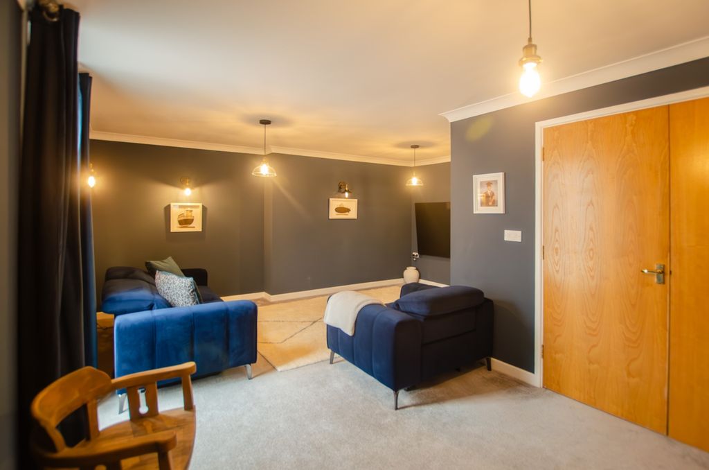 Property photo 3 of 12 12 Royffe Way Bodmin 01208 74182-21