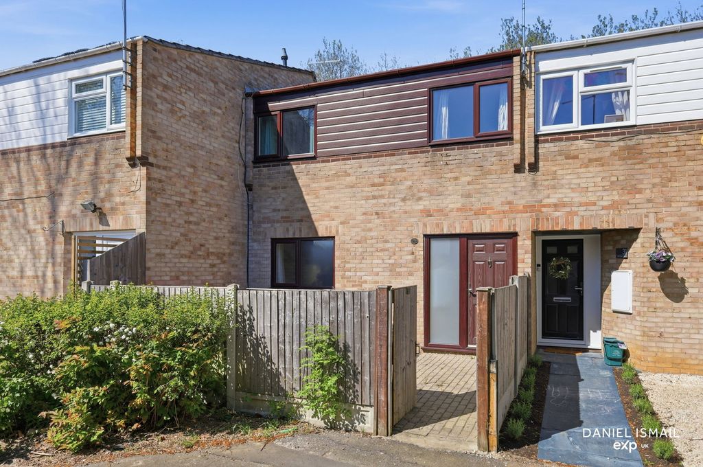 Property photo 1 of 21