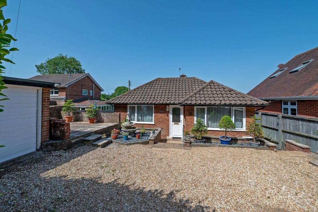 Property photo 1 of 31