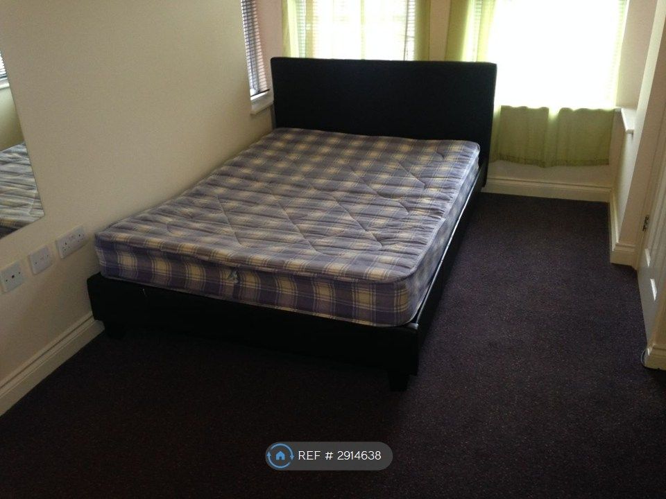 Property photo 3 of 4