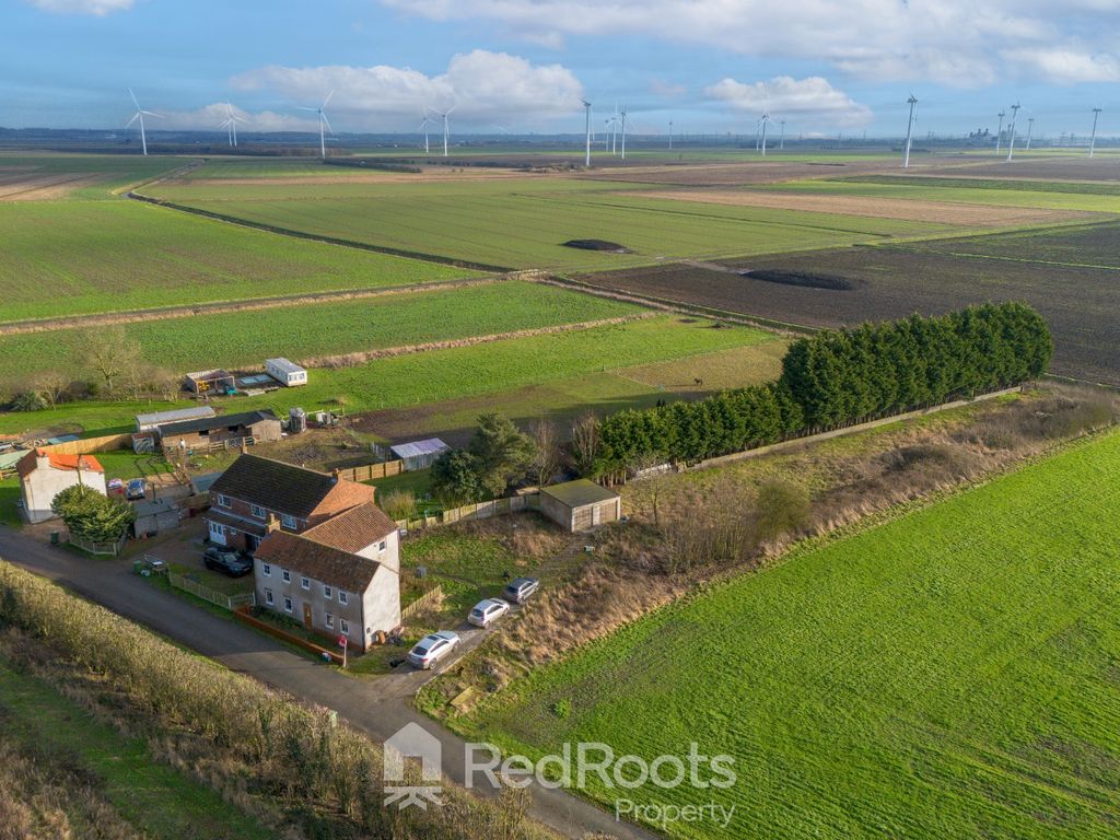 Property photo 1 of 17 3788571