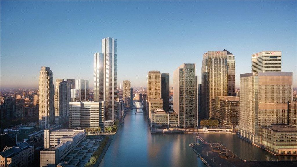 Property photo 1 of 17 South Quay Plaza